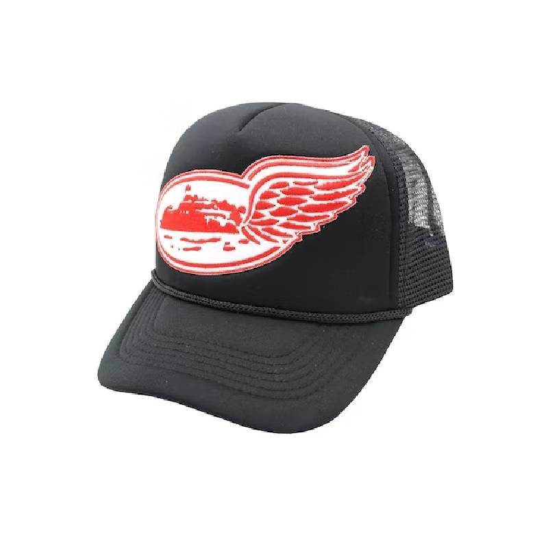 Casquette Corteiz Alcatraz Wing Trucker Noir/Rouge/Blanc Casquette Corteiz Alcatraz Wing Trucker Noir/Rouge/Blanc