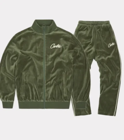 Corteiz-VVS-Velour-Tracksuit-Green-4